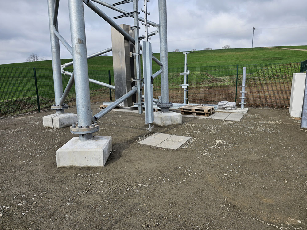 placeholder image sq